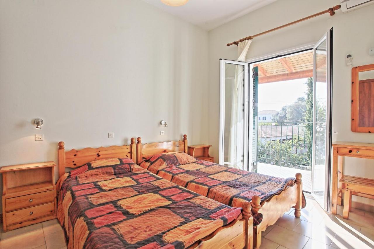 Appartement Zoulis Eleni à Kalámi Extérieur photo